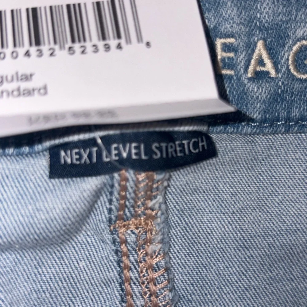 American Eagle Next Level Curvy High-Waisted Jegging - Picture 11 of 13
